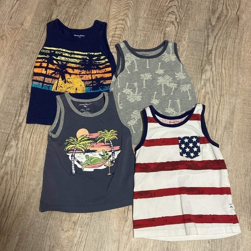 Tommy Bahama Set of 4 XS Tees